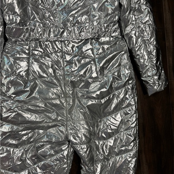 Silver Metallic Quilted Snowsuit with Fur Hood - Picture 8 of 9